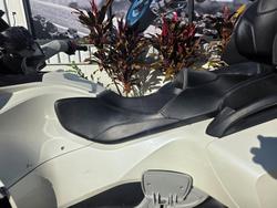 2017 BRP SPYDER RT (SM6) WHITE