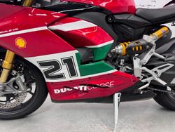 2025 Ducati Panigale Bayliss 1st Championship 20th Anniversary Panigale Red
