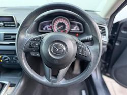 2014 Mazda 3 Neo