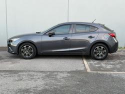 2014 Mazda 3 Neo