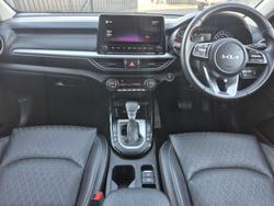 2022 Kia Cerato Sport+
