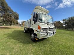 2014 Hino 500 Series GT1322