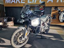 2026 BMW Motorrad F 900 GS ADVENTURE RIDE PRO Black