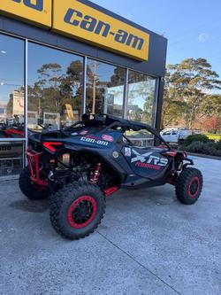 2025 Can-Am MAVERICK R X rs Maverick Blue
