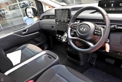 2025 Hyundai STARIA