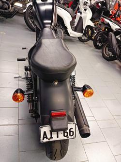2014 Harley-Davidson Iron 883 (XL883N) Sportster Black
