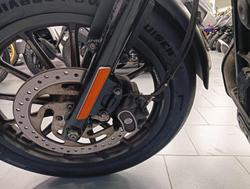 2014 Harley-Davidson Iron 883 (XL883N) Sportster Black