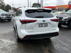 2022 TOYOTA KLUGER GX HYBRID AWD