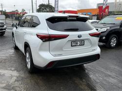 2022 TOYOTA KLUGER GX HYBRID AWD