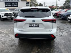 2022 TOYOTA KLUGER GX HYBRID AWD