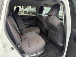2022 TOYOTA KLUGER GX HYBRID AWD