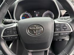 2022 TOYOTA KLUGER GX HYBRID AWD