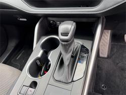 2022 TOYOTA KLUGER GX HYBRID AWD