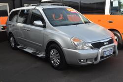 2013 Kia Grand Carnival S