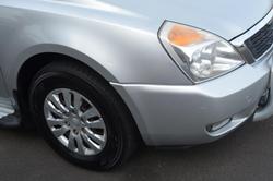 2013 Kia Grand Carnival S