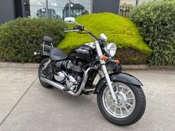 2013 Triumph AMERICA Black