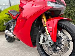 2018 DUCATI SUPERSPORT S Red