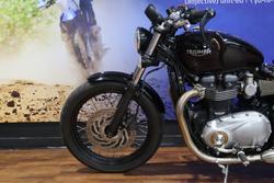 2018 TRIUMPH BONNEVILLE BOBBER Black