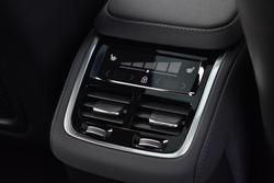 2025 Volvo XC90 Ultra B5 Dark