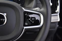 2025 Volvo XC90 Ultra B5 Dark