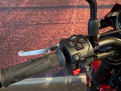2026 Triumph Trident 800 Trident Red