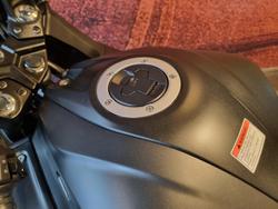 2025 Suzuki Gixxer 250 Gixxer Black