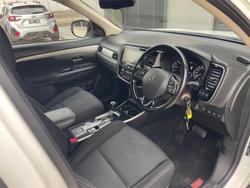 2016 Mitsubishi Outlander LS Safety Pack