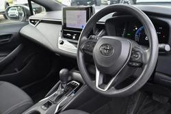 2022 Toyota Corolla Ascent Sport Hybrid ZWE211R Glacier White