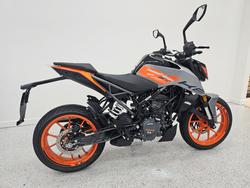 2024 Ktm 200 DUKE (ABS) Orange
