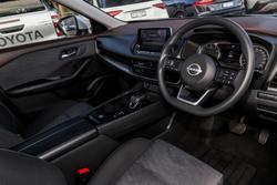 2024 Nissan X-TRAIL ST