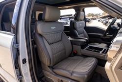 2025 Ford F450 Platinum