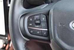 2025 Ford Everest Black Edition