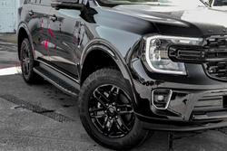2025 Ford Everest Black Edition