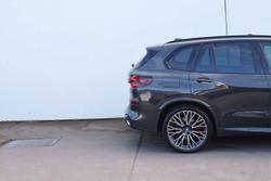 2023 BMW X5 xDrive30d M Sport