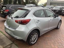 2022 Mazda 2 G15 Evolve