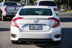 2019 Honda Civic VTi-L