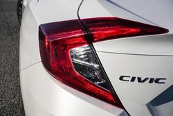 2019 Honda Civic VTi-L
