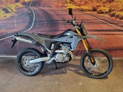 Suzuki DR-Z4S