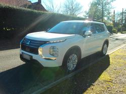 2024 Mitsubishi Outlander ES