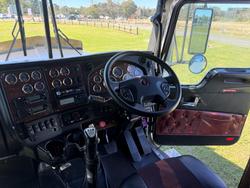 2016 Kenworth T909