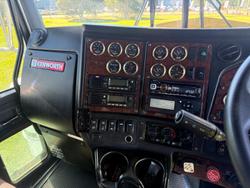 2016 Kenworth T909