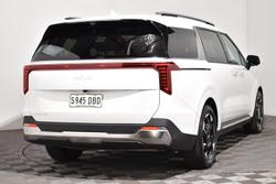 2024 Kia Carnival GT-Line
