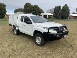 Mitsubishi Triton