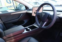 2022 Tesla Model Y Rear-Wheel Drive