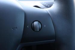 2022 Tesla Model Y Rear-Wheel Drive