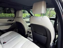 2018 Land Rover Range Rover Velar D300 R-Dynamic HSE