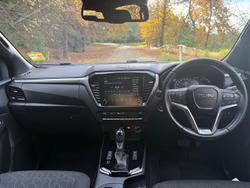 2025 Isuzu D-MAX LS-U