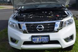 2020 Nissan Navara RX