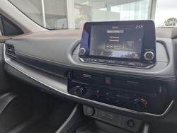 2024 Nissan X-TRAIL ST