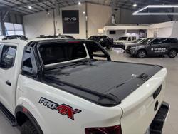 2021 Nissan Navara PRO-4X